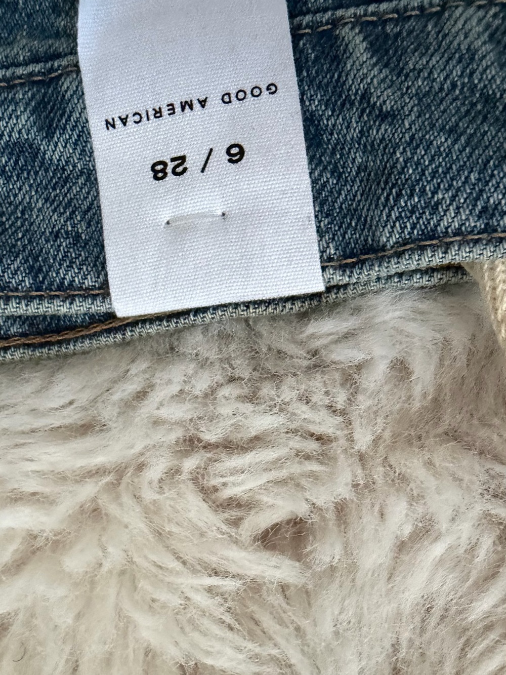 Good American Washed Blue Wide Leg Jeans - Picture 10 of 10